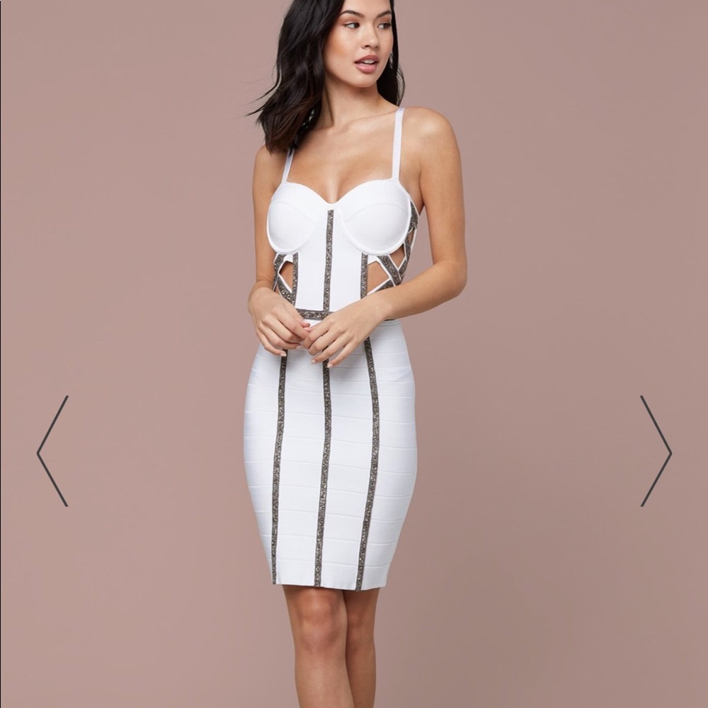 Dress - Picture 7 of 9